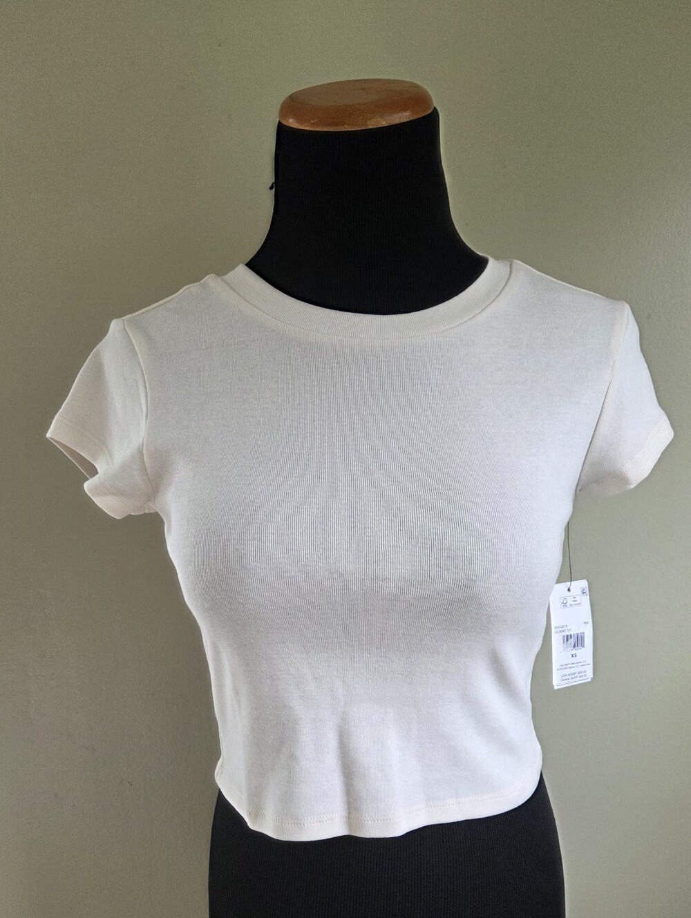 Volcom Women's Cream Cropped Crewneck Short Sleeve Shirt Size XS